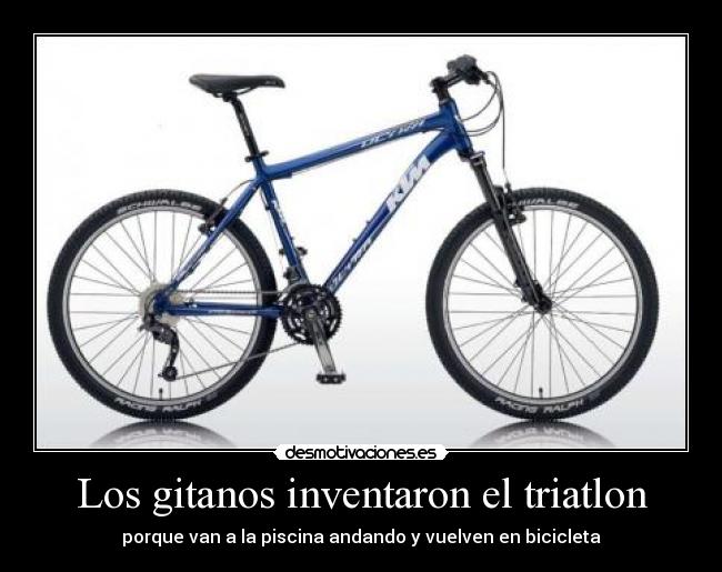 carteles van andando vuelven bicicleta desmotivaciones