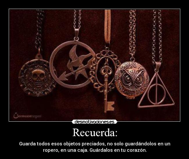 carteles objetos preciados corazon desmotivaciones