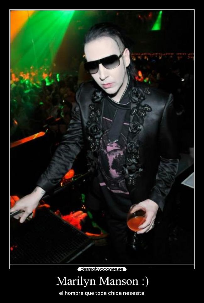 Marilyn Manson :) - el hombre que toda chica nesesita 
