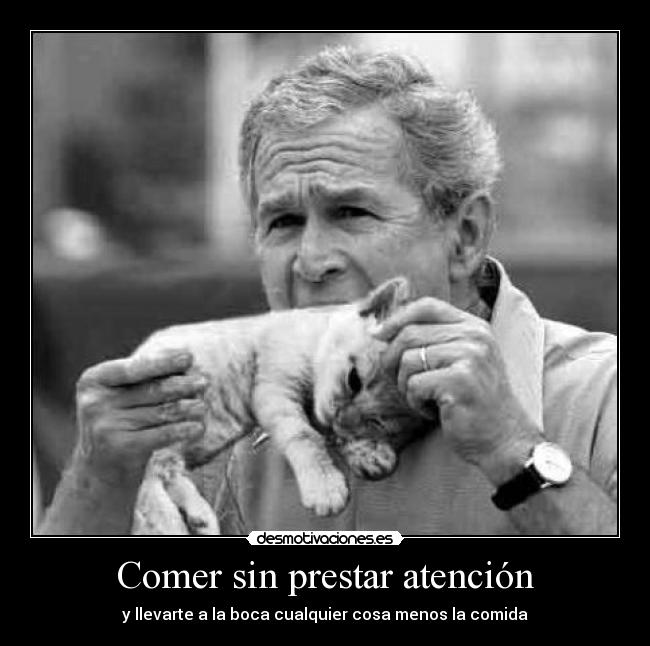 Comer sin prestar atención -