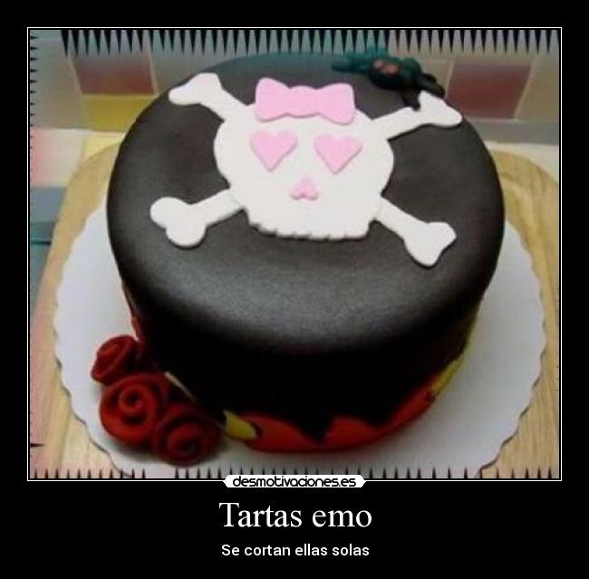Tartas emo - Se cortan ellas solas