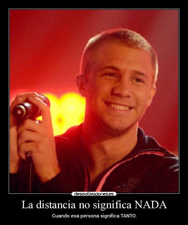 carteles distancia nicolas riera desmotivaciones