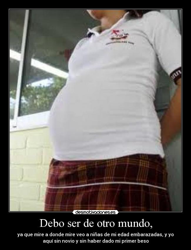 carteles mundo mundo desmotivaciones