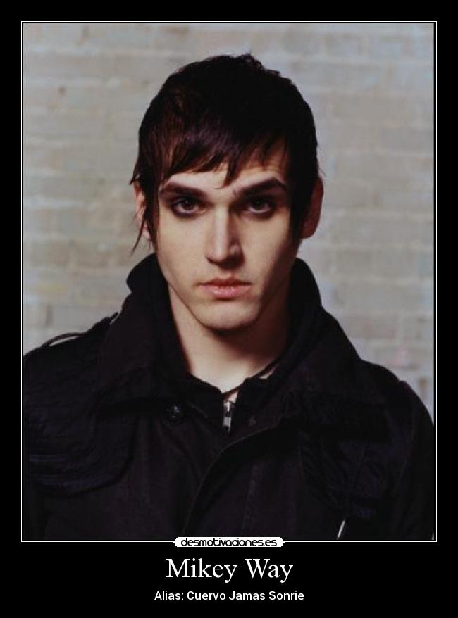 Mikey Way - Alias: Cuervo Jamas Sonrie