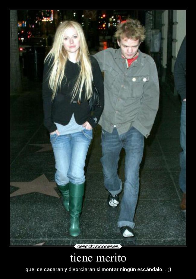 tiene merito - que se casaran y divorciaran si montar ningún escándalo... ;)