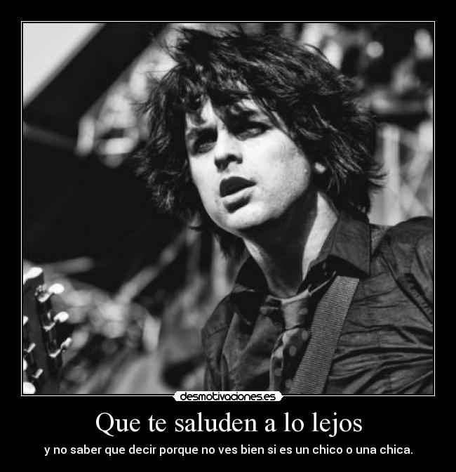 Que te saluden a lo lejos - y no saber que decir porque no ves bien si es un chico o una chica.