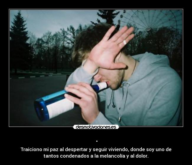 carteles cartel subido hace milenios jhonkira littlemonsters cartelspam desmotivaciones