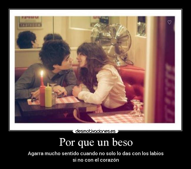 carteles beso desmotivaciones