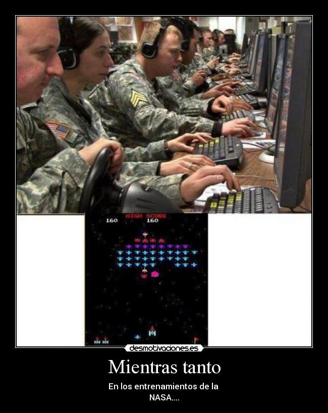 Mientras tanto - En los entrenamientos de la
NASA....