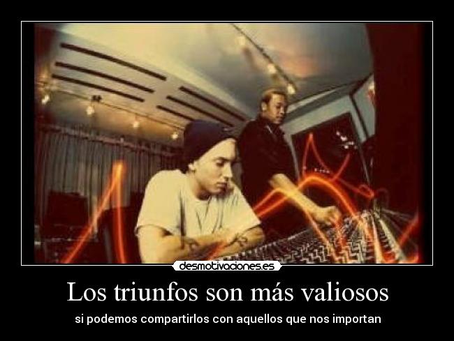 carteles moroch0x fedeminemmola paralosdelaultimafila nuestrasdocefresas llamaloy desmotivaciones