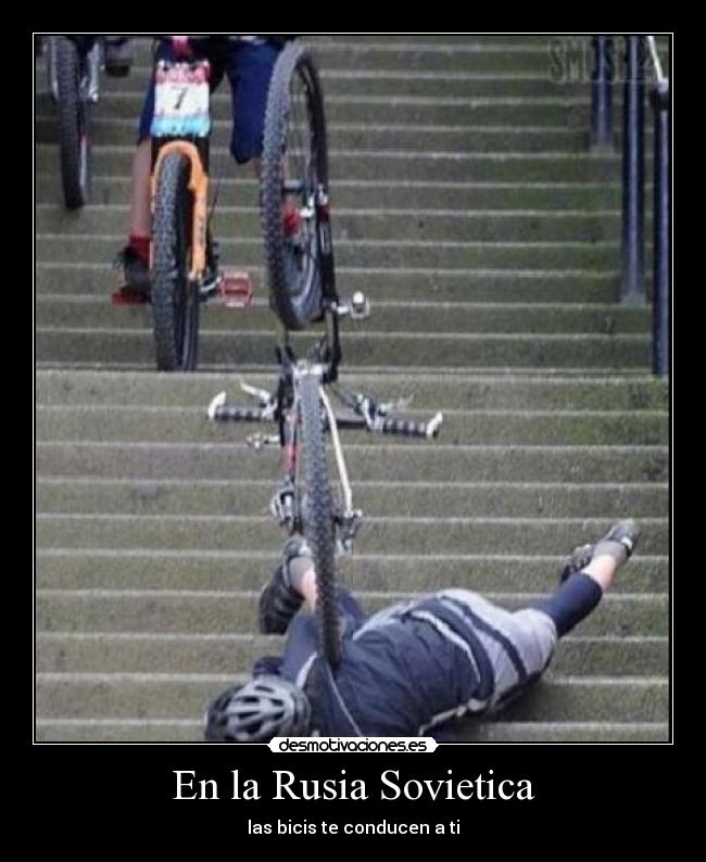 En la Rusia Sovietica - las bicis te conducen a ti