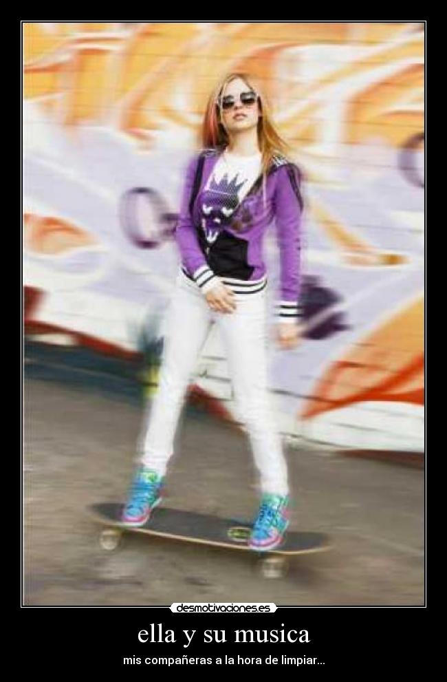 ella y su musica - mis compañeras a la hora de limpiar...