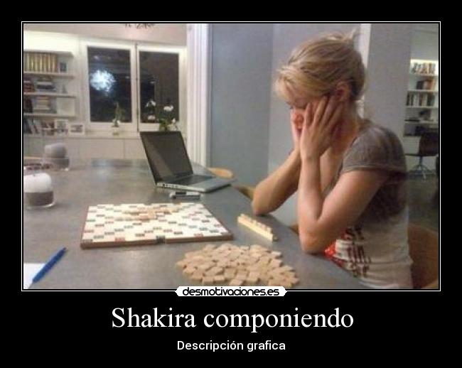 Shakira componiendo - 