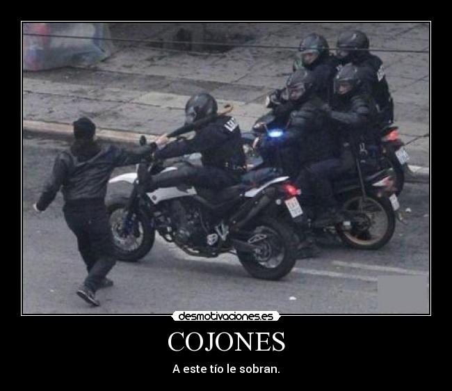 COJONES - 