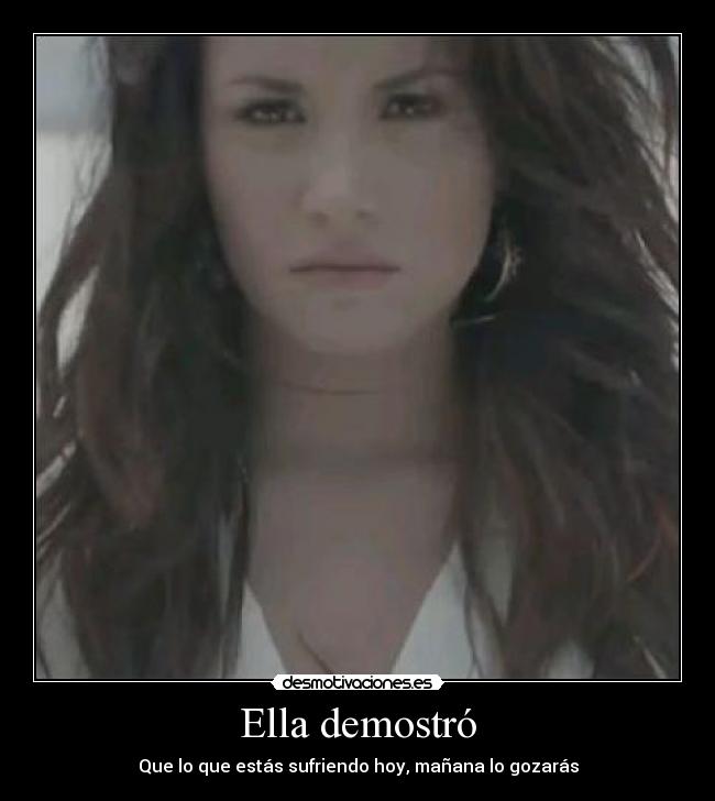 carteles demi lovato desmotivaciones