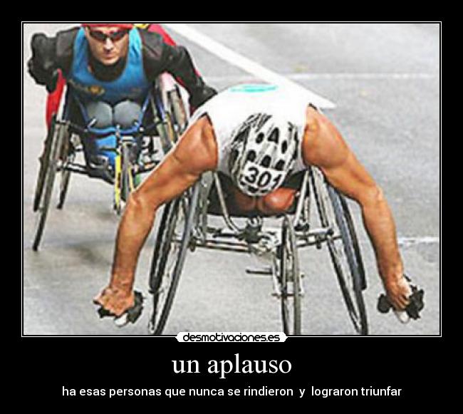 un aplauso -
