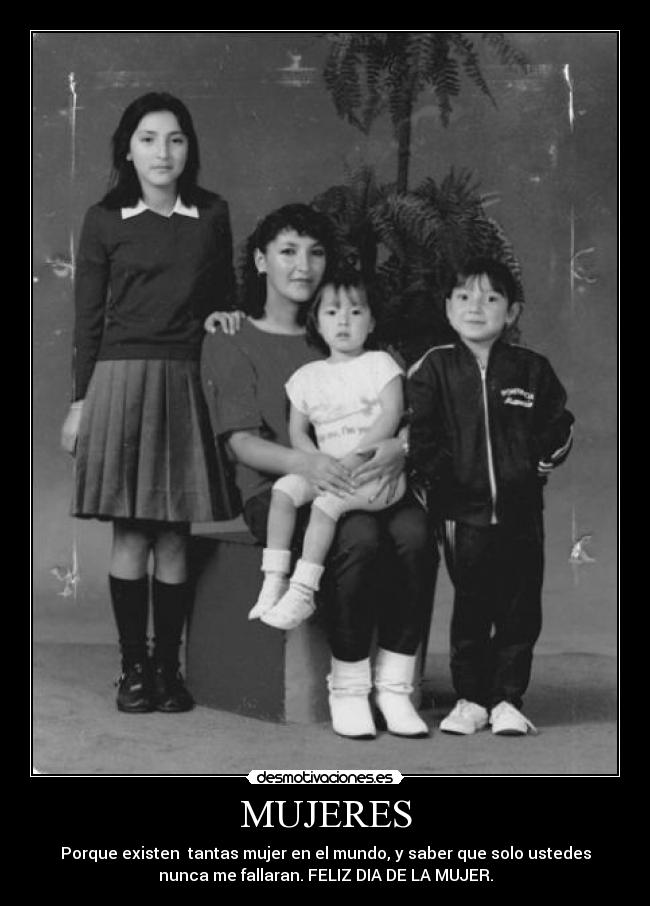 MUJERES - 