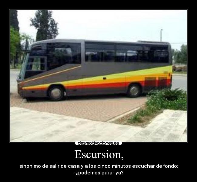 carteles que viajar desmotivaciones