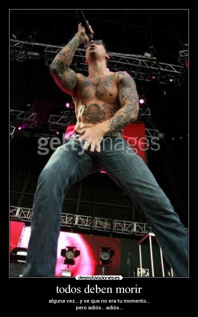 carteles little piece heaven avenged sevenfold desmotivaciones