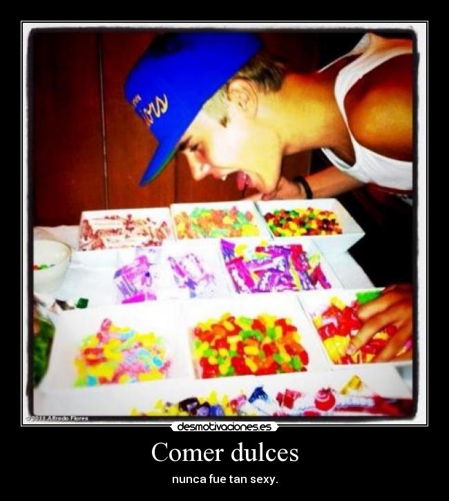 Comer dulces - nunca fue tan sexy.