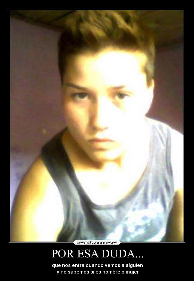 carteles por cierto mujer desmotivaciones