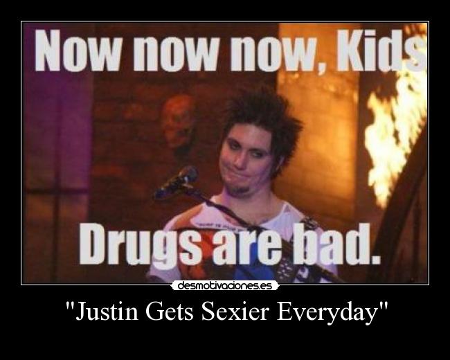 Justin Gets Sexier Everyday - 