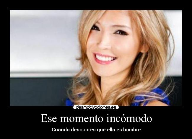 carteles travesti hombre rubia desmotivaciones