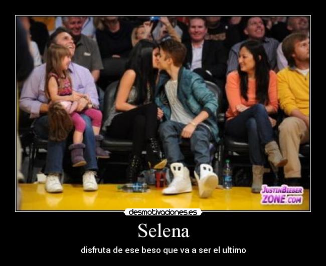 Selena - disfruta de ese beso que va a ser el ultimo