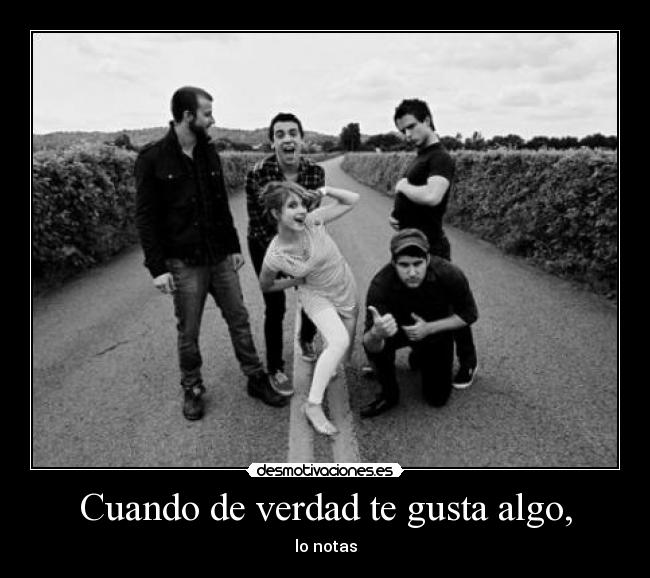 carteles paramore desmotivaciones