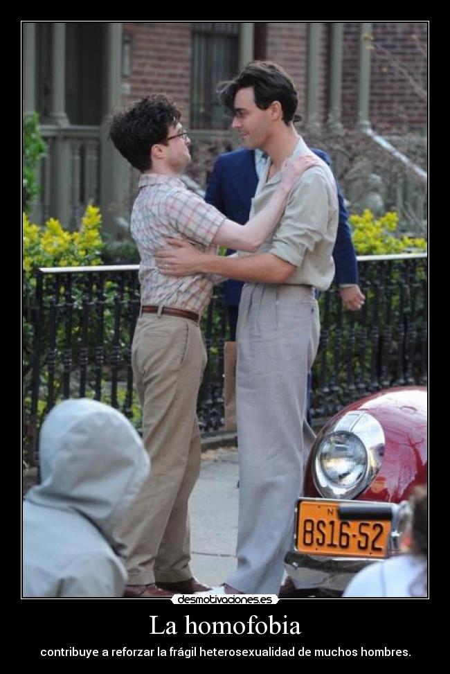 carteles homofobia desmotivaciones