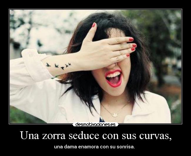 Una zorra seduce con sus curvas, - 