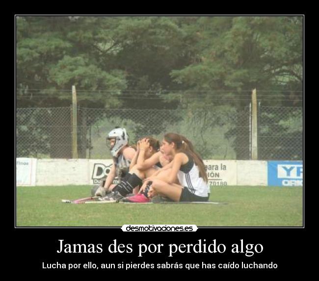 carteles mika arias desmotivaciones