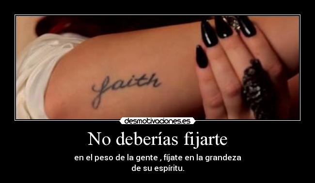 No deberías fijarte - 