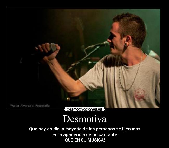Desmotiva -