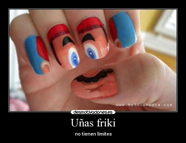 Uñas friki -