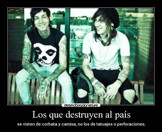 Los que destruyen al país - 