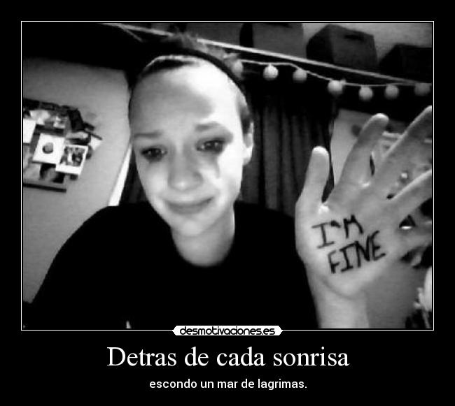 Detras de cada sonrisa -