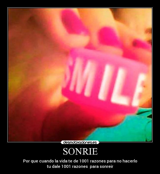 carteles smile desmotivaciones