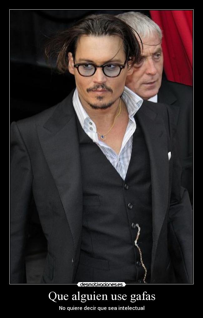 Que alguien use gafas - No quiere decir que sea intelectual