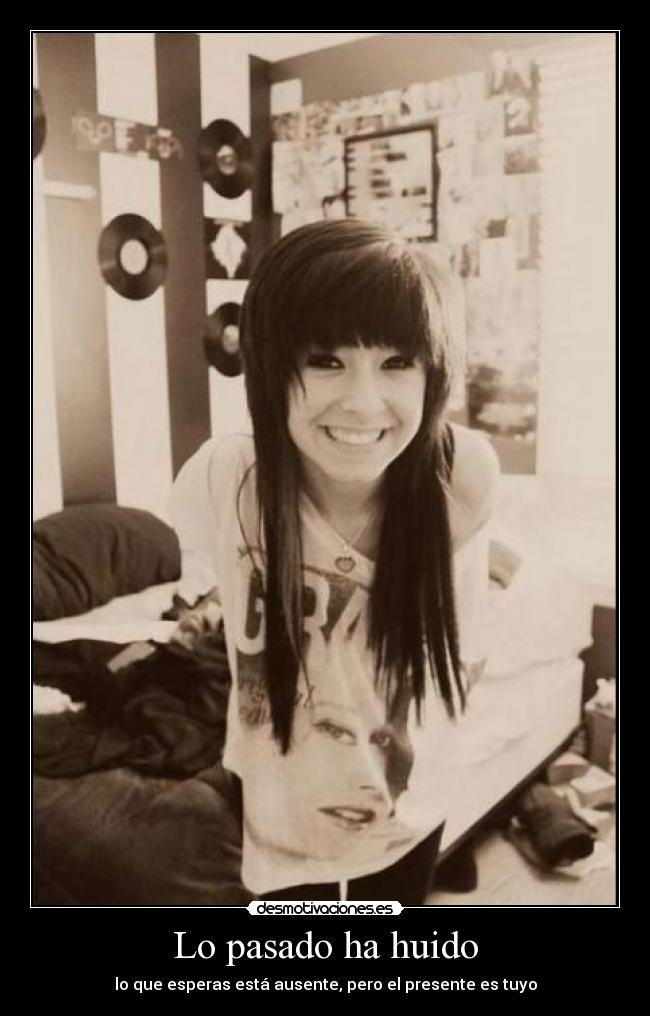 Lo pasado ha huido - lo que esperas está ausente, pero el presente es tuyo