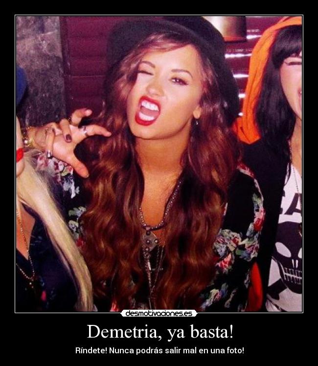 carteles demi lovato desmotivaciones