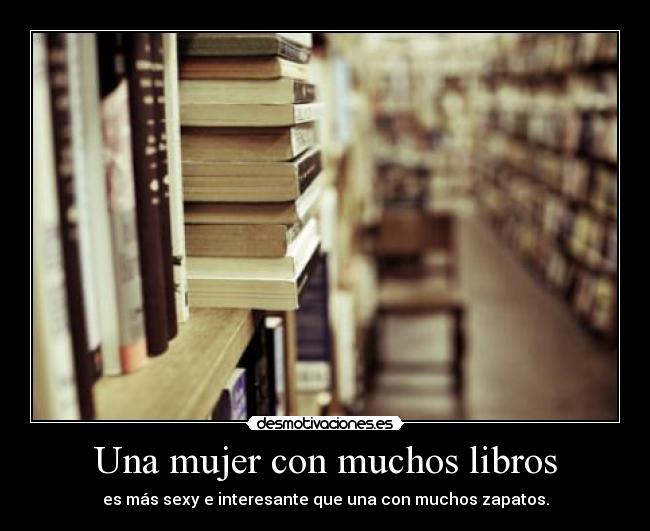 Una mujer con muchos libros - 