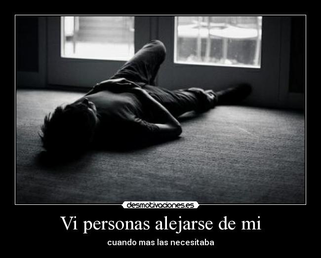 Vi personas alejarse de mi -