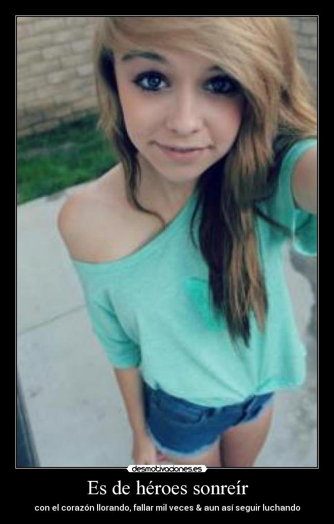 Es de héroes sonreír -