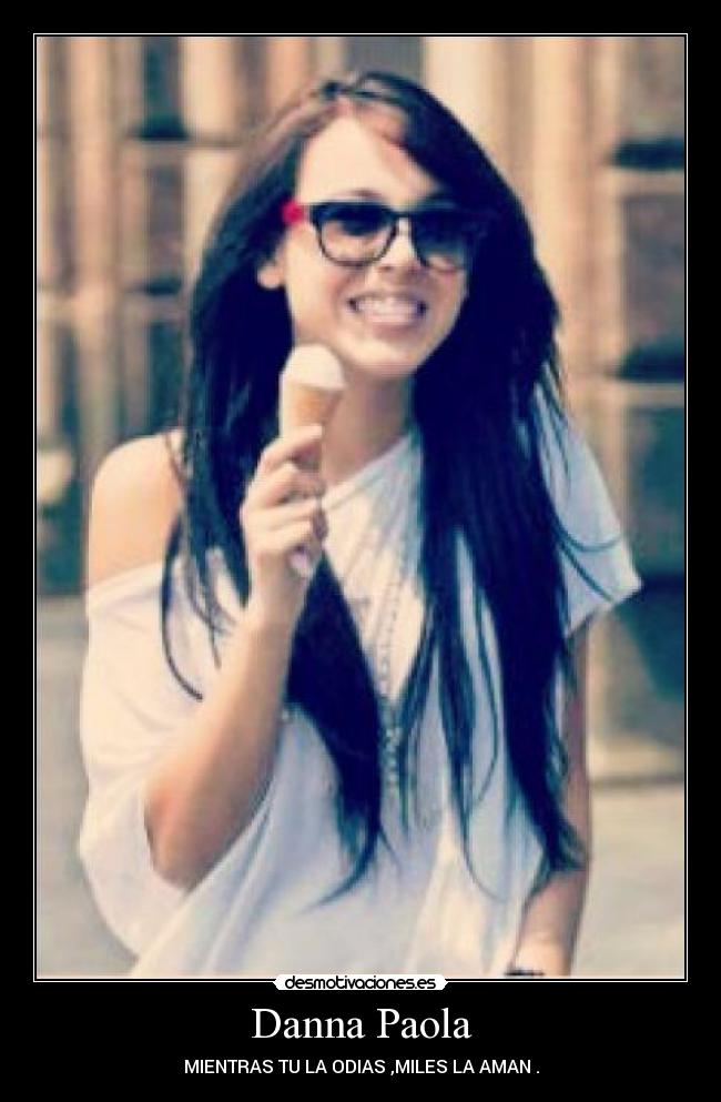 Danna Paola - 