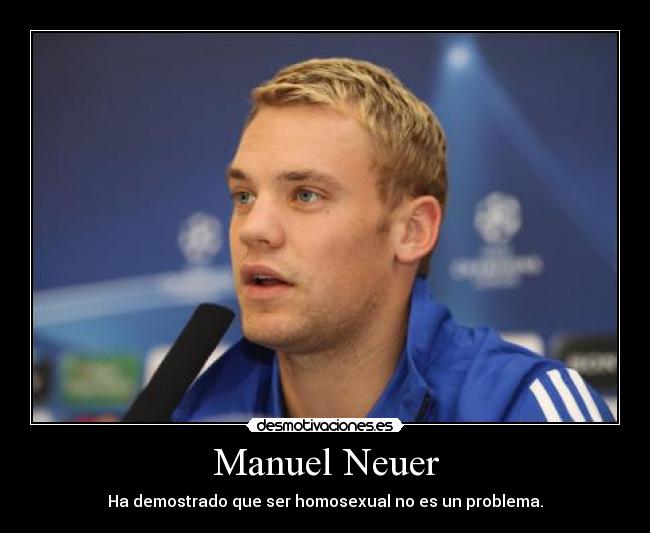 Manuel Neuer - 