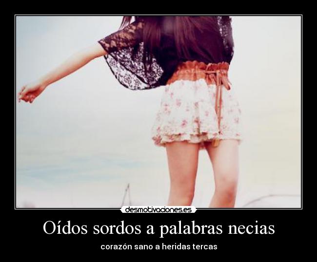 carteles scarletmoon desmotivaciones