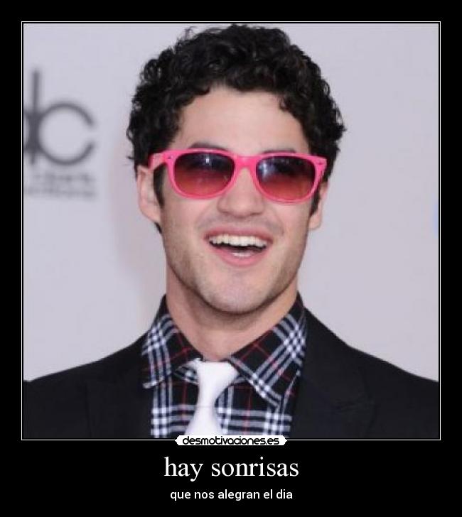 hay sonrisas - que nos alegran el dia