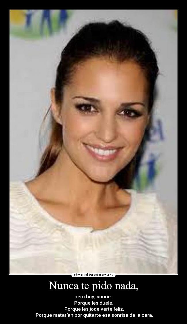 carteles sonrie desmotivaciones