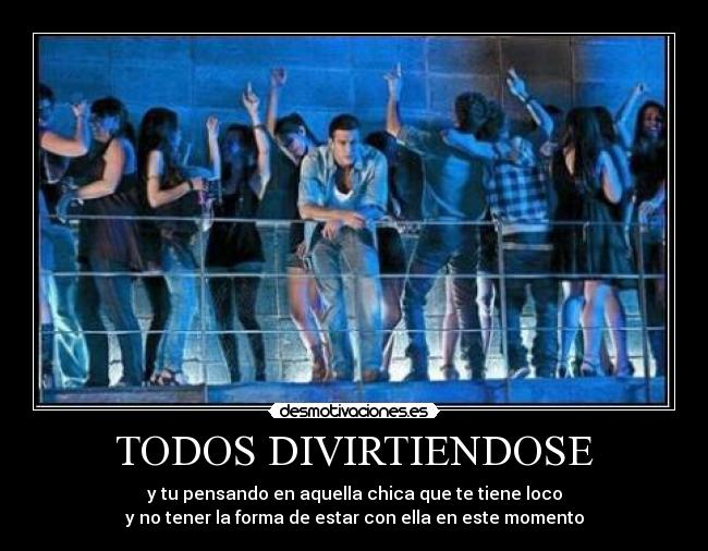 TODOS DIVIRTIENDOSE -